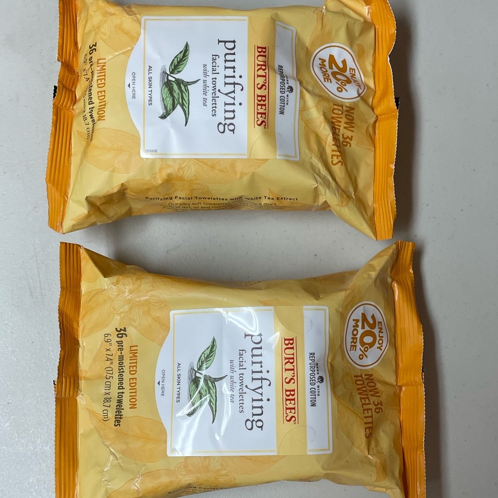 BURTS BEES MAKE UP REMOVER/FACE CLEANSER TOWES